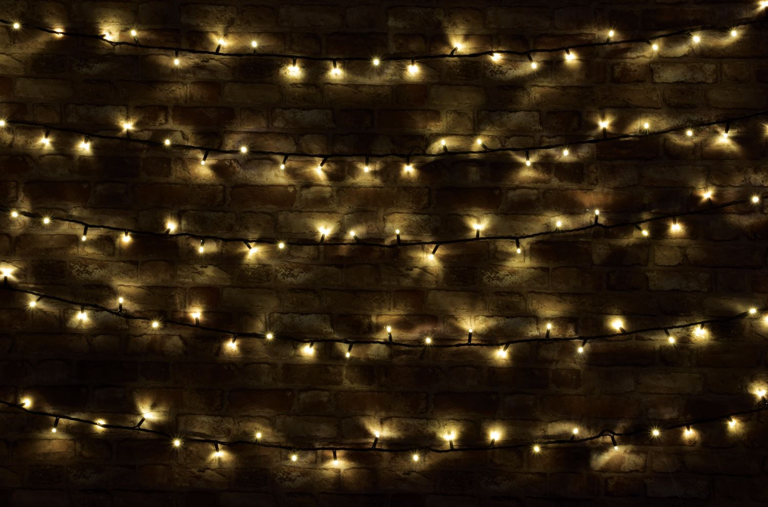 Lyyt 180 LED 18m Lyyt-Link Heavy Duty LED String Lights [Linkable] - Warm White