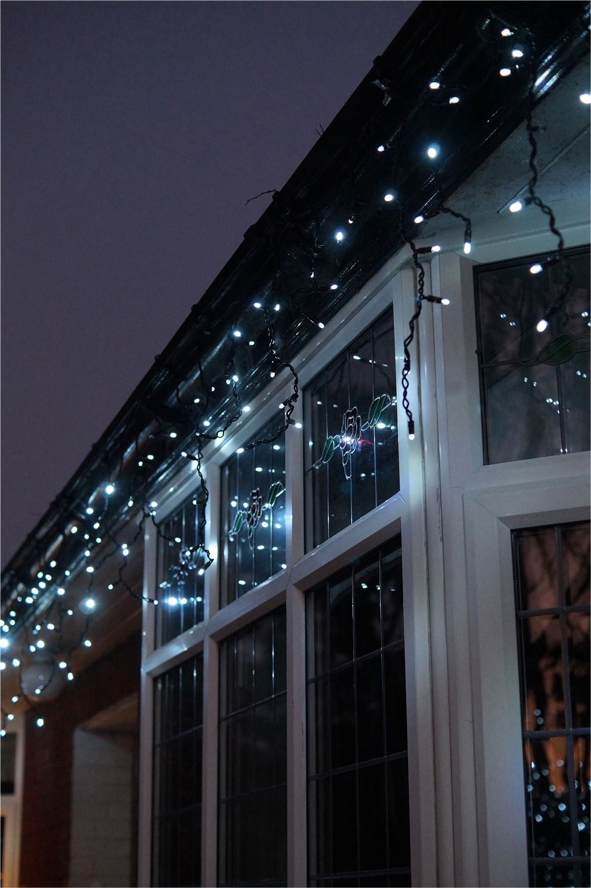 5m Easy-Connect Cool White 120 Icicle Lights Black Rubber With 60/40/20cm Drop