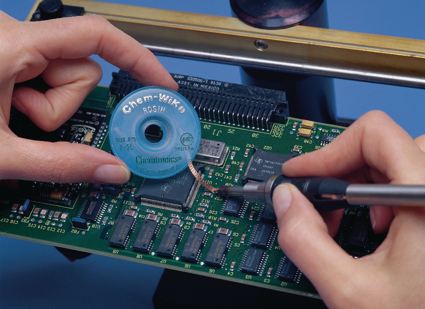 Nedis SmartLife Robot Vacuum Cleaner | Random | Wi-Fi | Capacity collection reservoir: 0.2 l | Automatic charging | Maximum operating time: 1.8 hrs | Black | Android™ / IOS