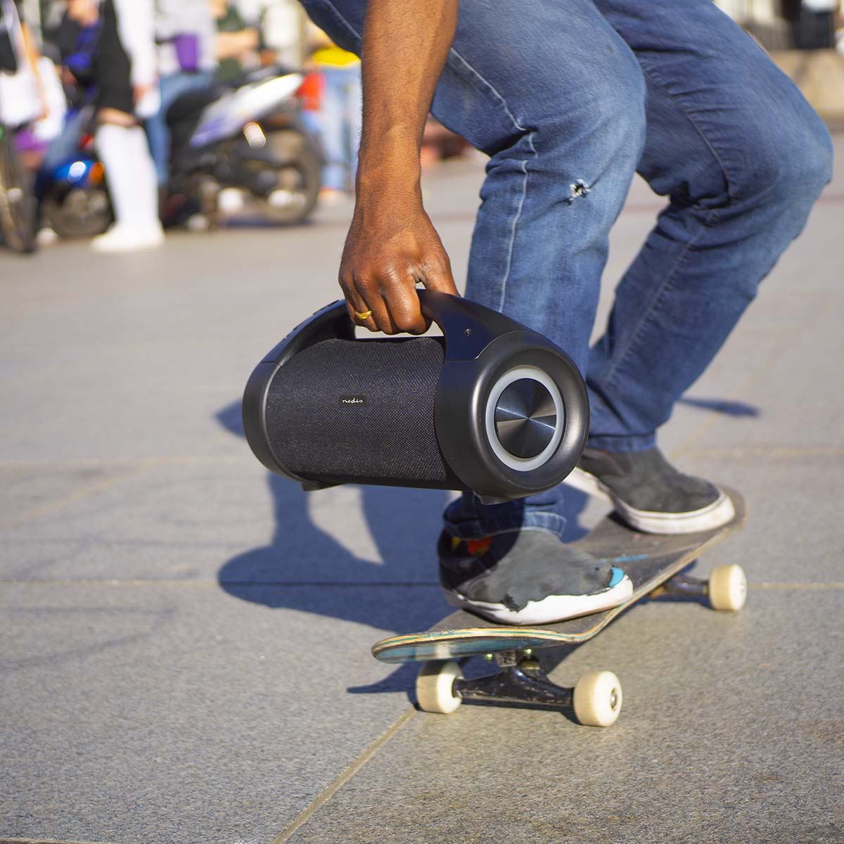 Nedis Bluetooth® Party Boombox | 6 hrs | 2.0 | 150 W | Media playback: AUX / USB | IPX5 | Linkable | Carrying handle | Party lights | Black