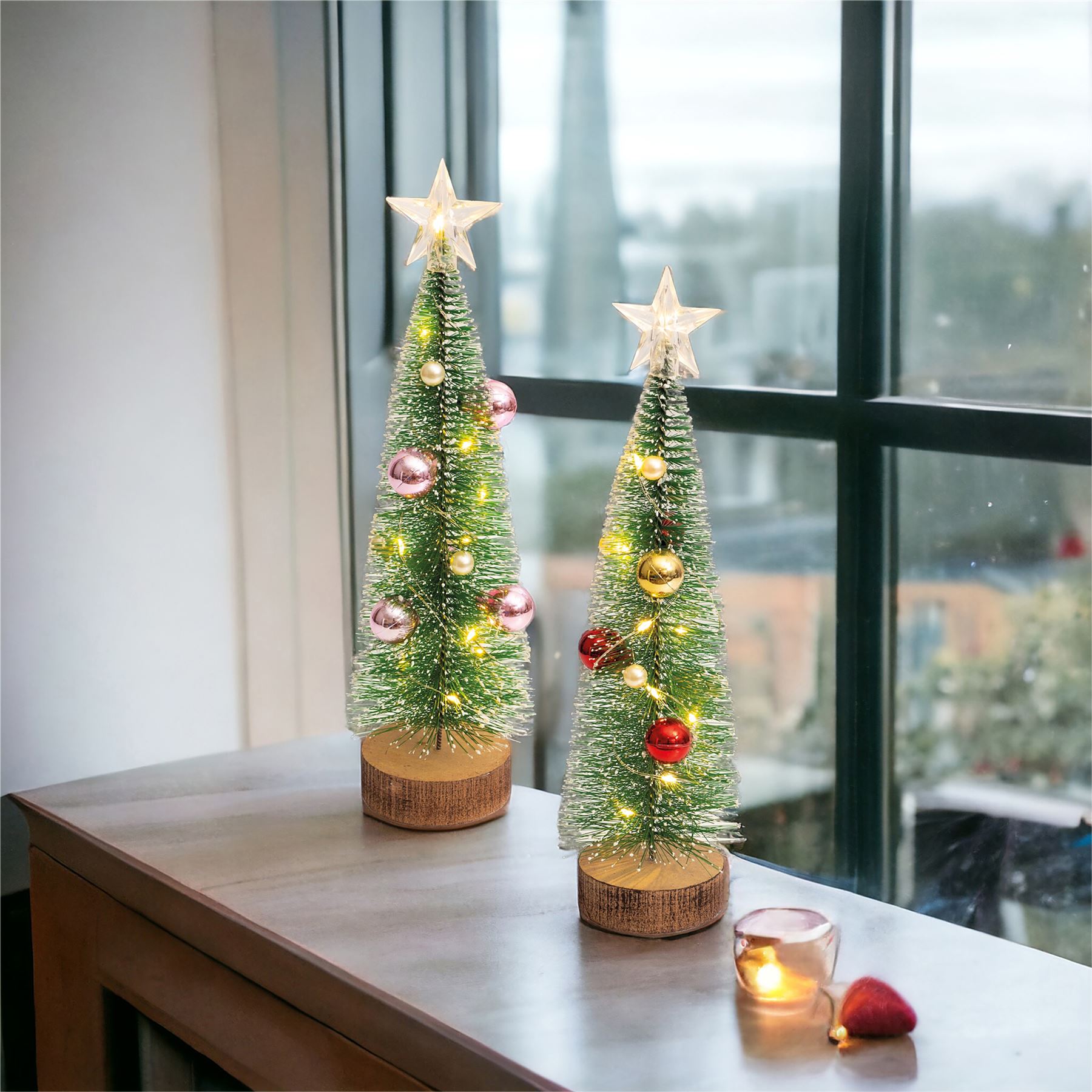 LED Light Up Mini Table Top Christmas Tree with Red Gold and Pearl Baubles Battery Operated