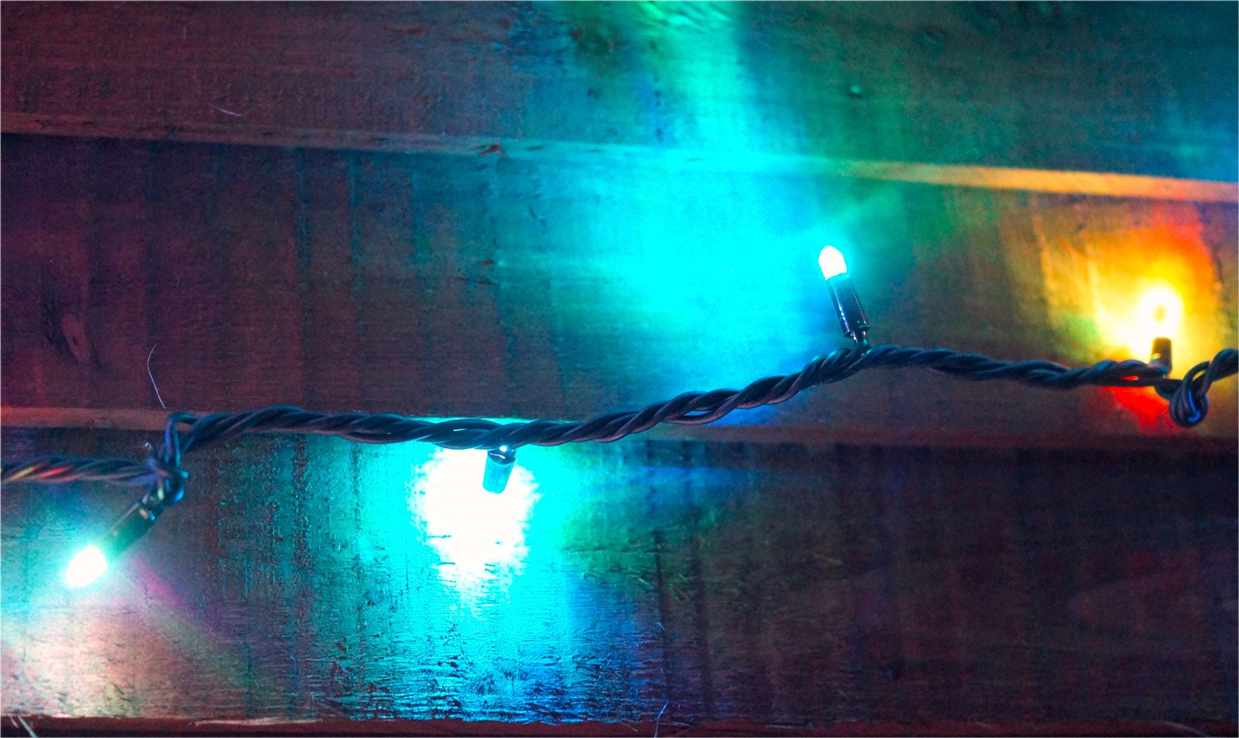 10m Easy-Connect RGB Multi Colour Changing 80 LED String Lights With Interconnectable Black Rubber Cable