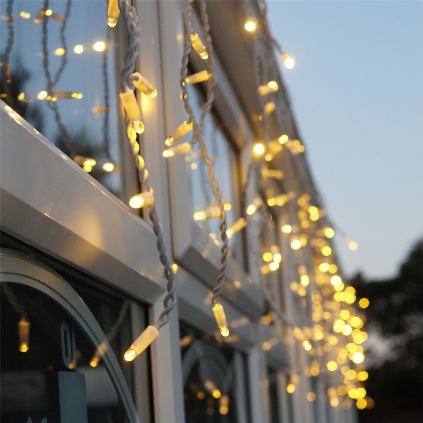 2m Easy-Connect Warm White 60 Icicle Lights White Rubber With 60/40/20cm Drop with 10% Twinkle