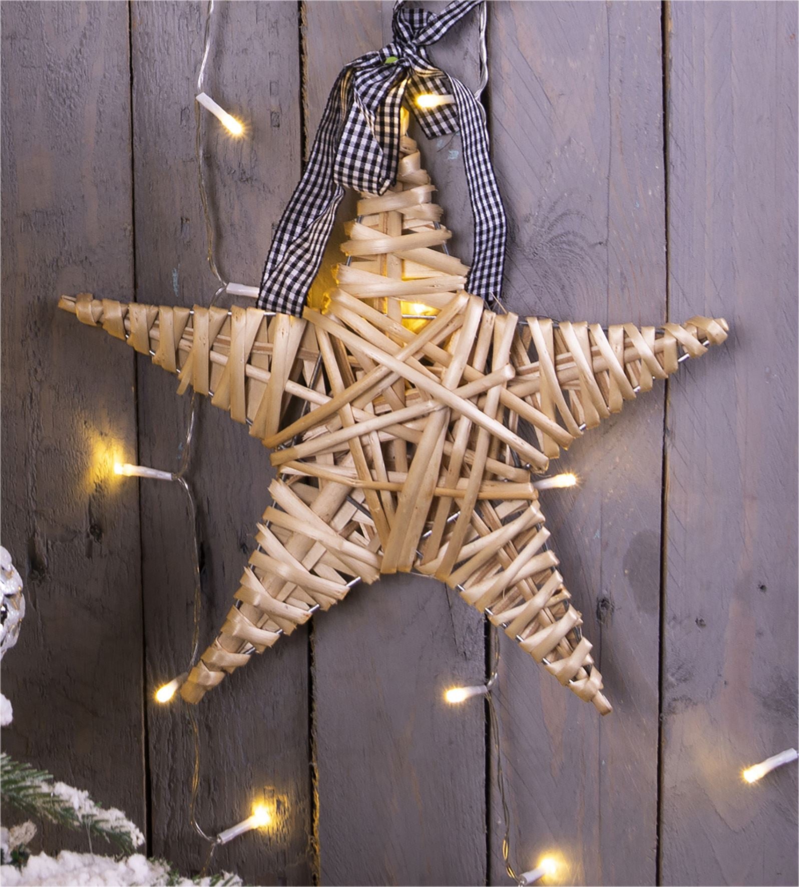 Natural Woven Wicker Christmas Star Wall Hanging Decoration