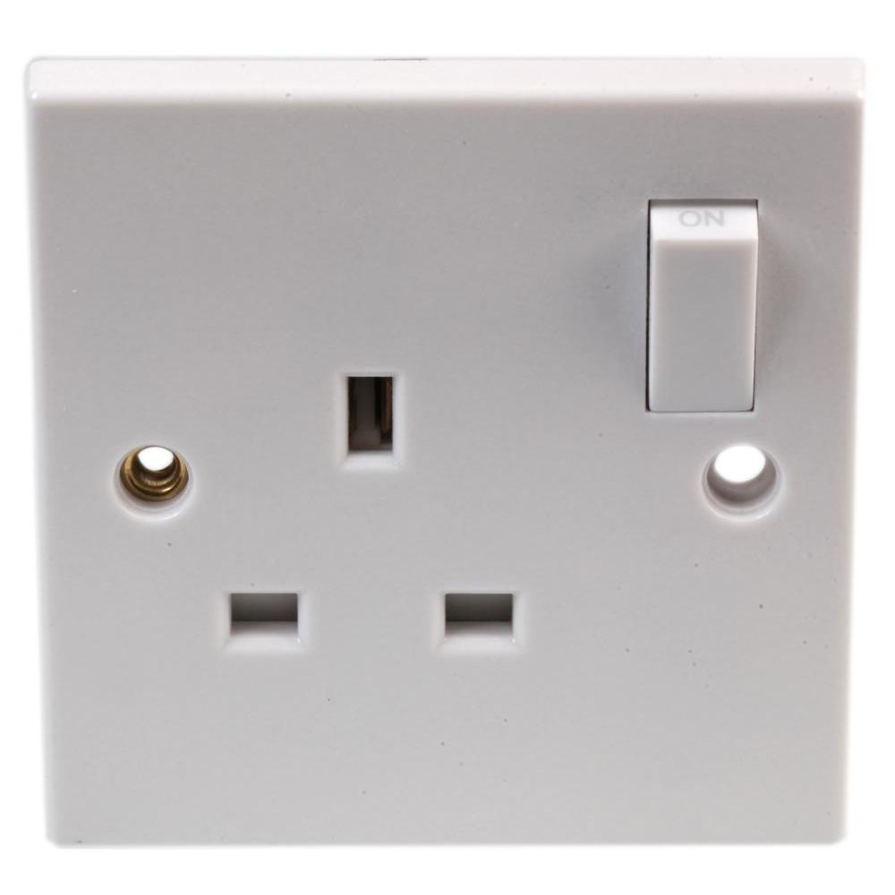 1 Gang 13A Single Pole Plug Electric Wall Socket Switched with Rounded Edge