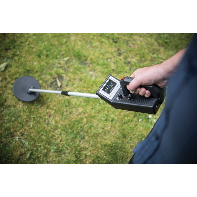 Mercury Extendable Digital Metal Detector With LCD Display & Sounds Alert Water Proof