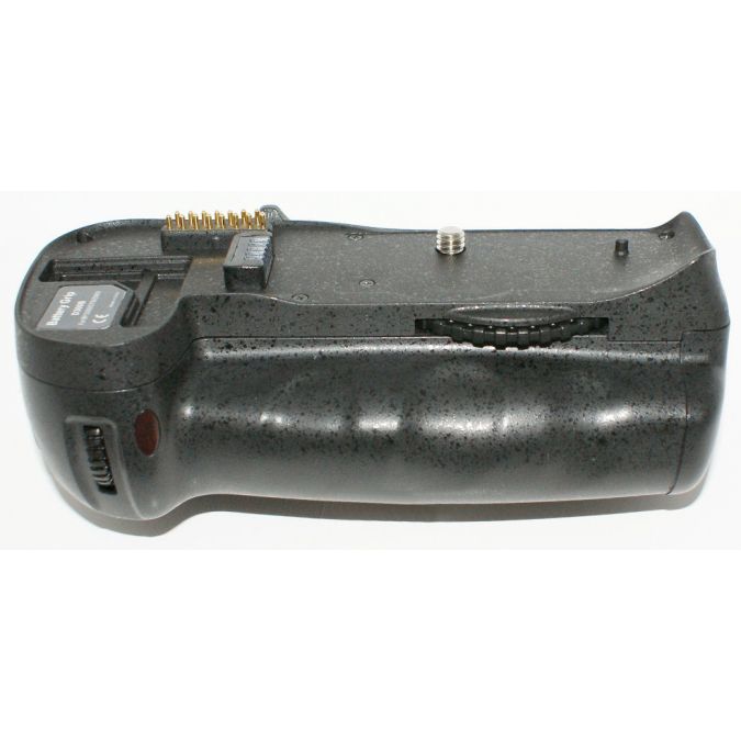 Ex-Pro® Power Grip Nikon D10 (EN-EL3e) Series for Nikon, with Infrared Remote shutter release.