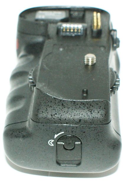 Ex-Pro® Power Grip Nikon D10 (EN-EL3e) Series for Nikon, with Infrared Remote shutter release.